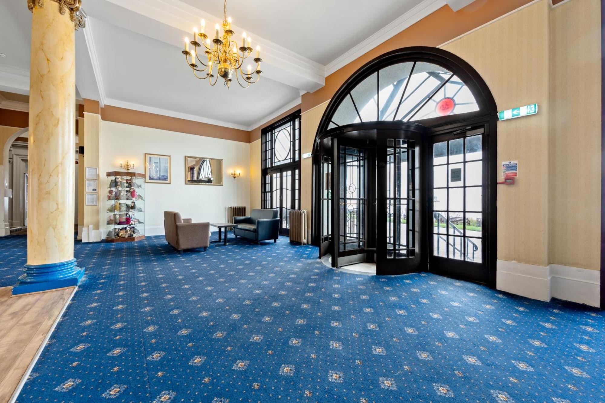 Hotel Royal Whitby Esterno foto