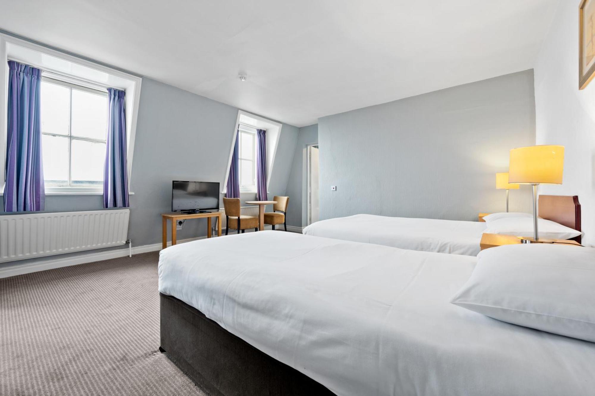 Hotel Royal Whitby Esterno foto