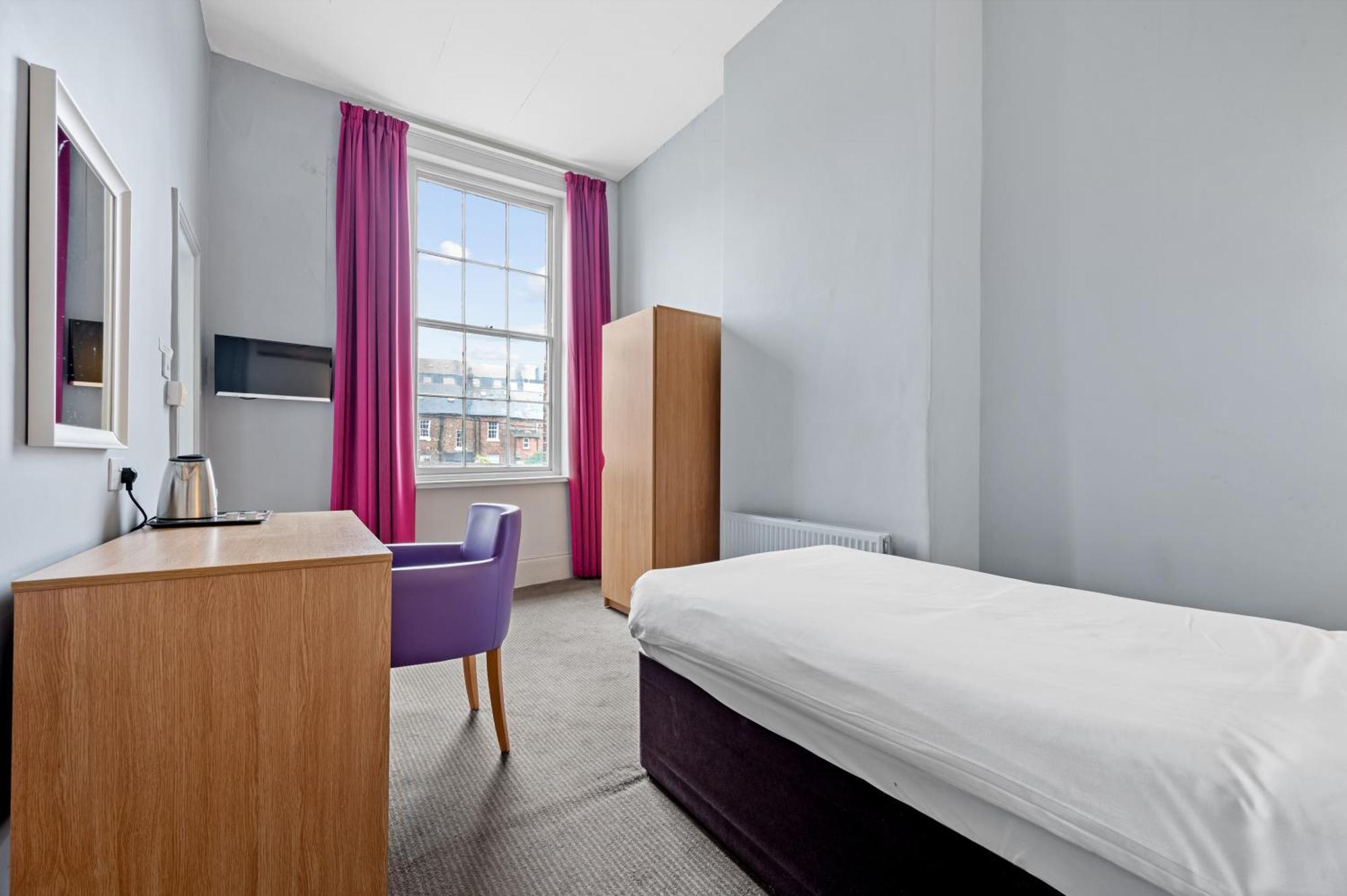 Hotel Royal Whitby Esterno foto